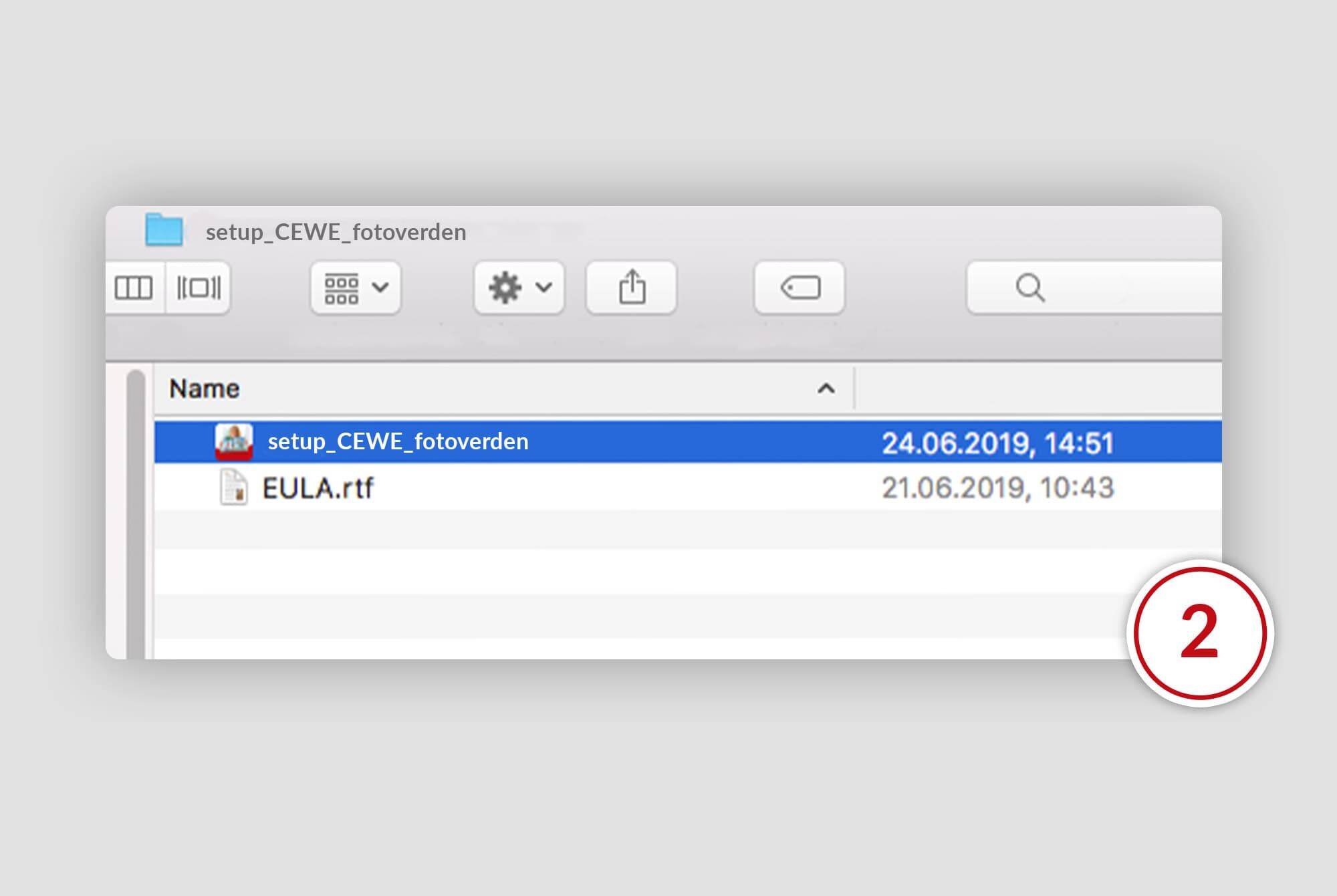 Screenshots af filhåndtering på en computer med filerne setup_CEWE_fotoverden og EULA samt aktuel dato og tid.