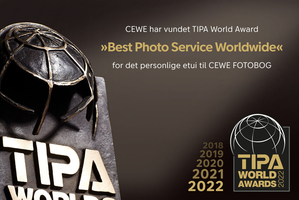 CEWE TIPA World Award trofæet med udmærkelsen "Best Photo Service Worldwide" viser CEWEs succes.