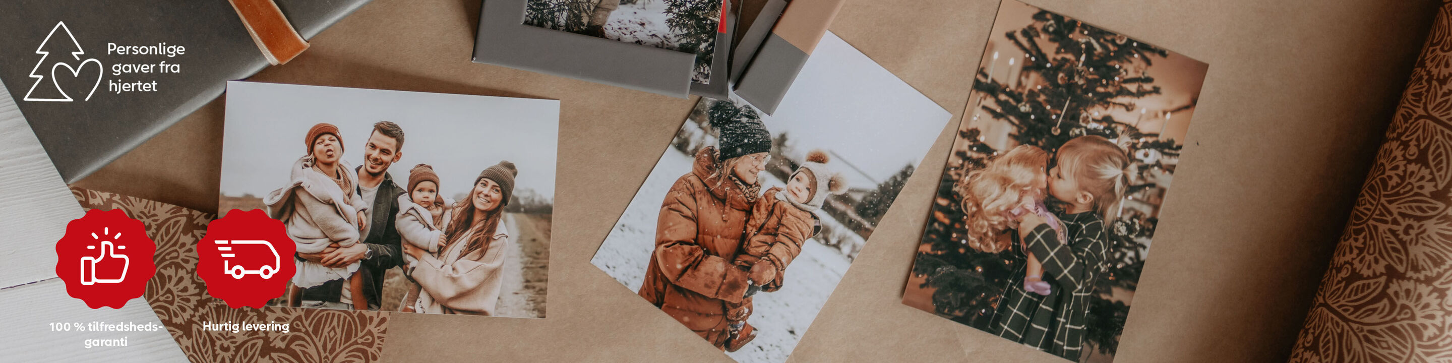 Tre billeder på et bord, der viser en familietur og julefejring.